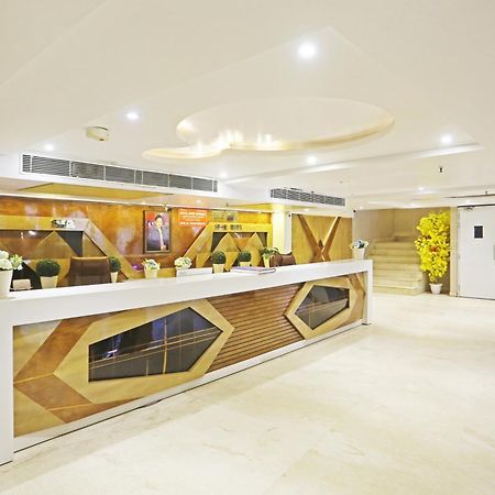 Hotel Aman Imperial Just A Minute Away From New Delhi Railway Station And Connaught Place ภายนอก รูปภาพ