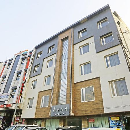 Hotel Aman Imperial Just A Minute Away From New Delhi Railway Station And Connaught Place ภายนอก รูปภาพ