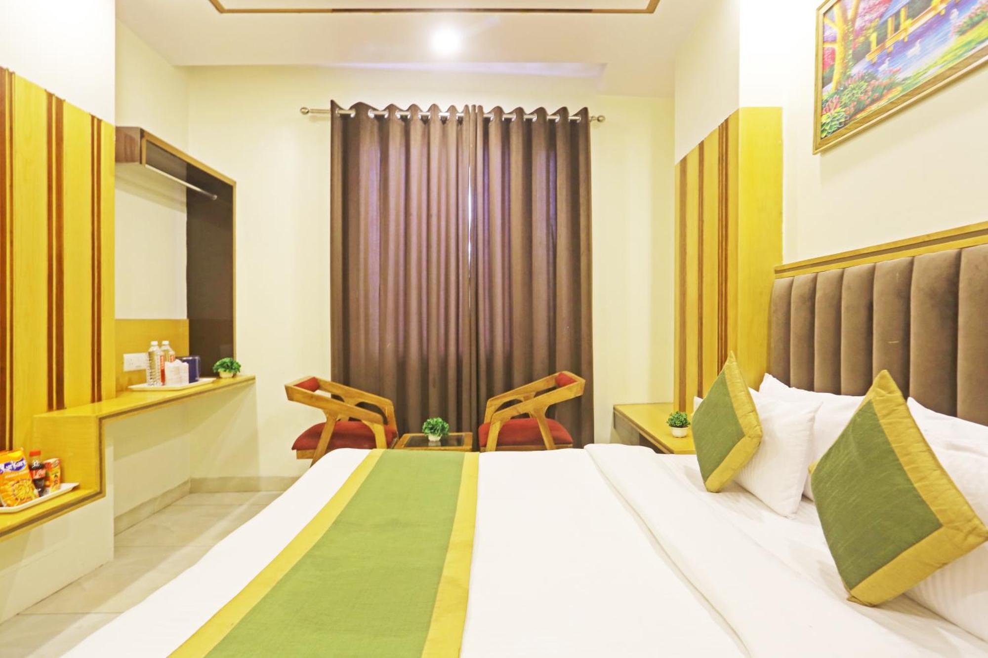 Hotel Aman Imperial Just A Minute Away From New Delhi Railway Station And Connaught Place ภายนอก รูปภาพ