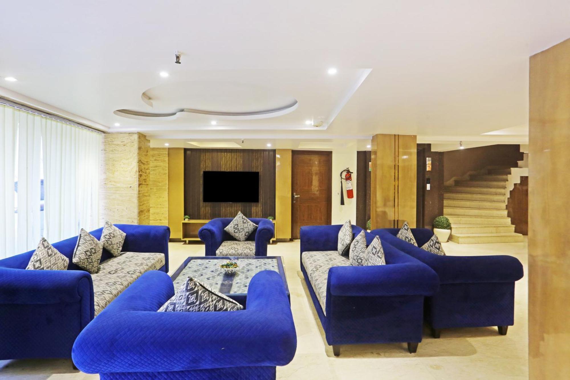 Hotel Aman Imperial Just A Minute Away From New Delhi Railway Station And Connaught Place ภายนอก รูปภาพ