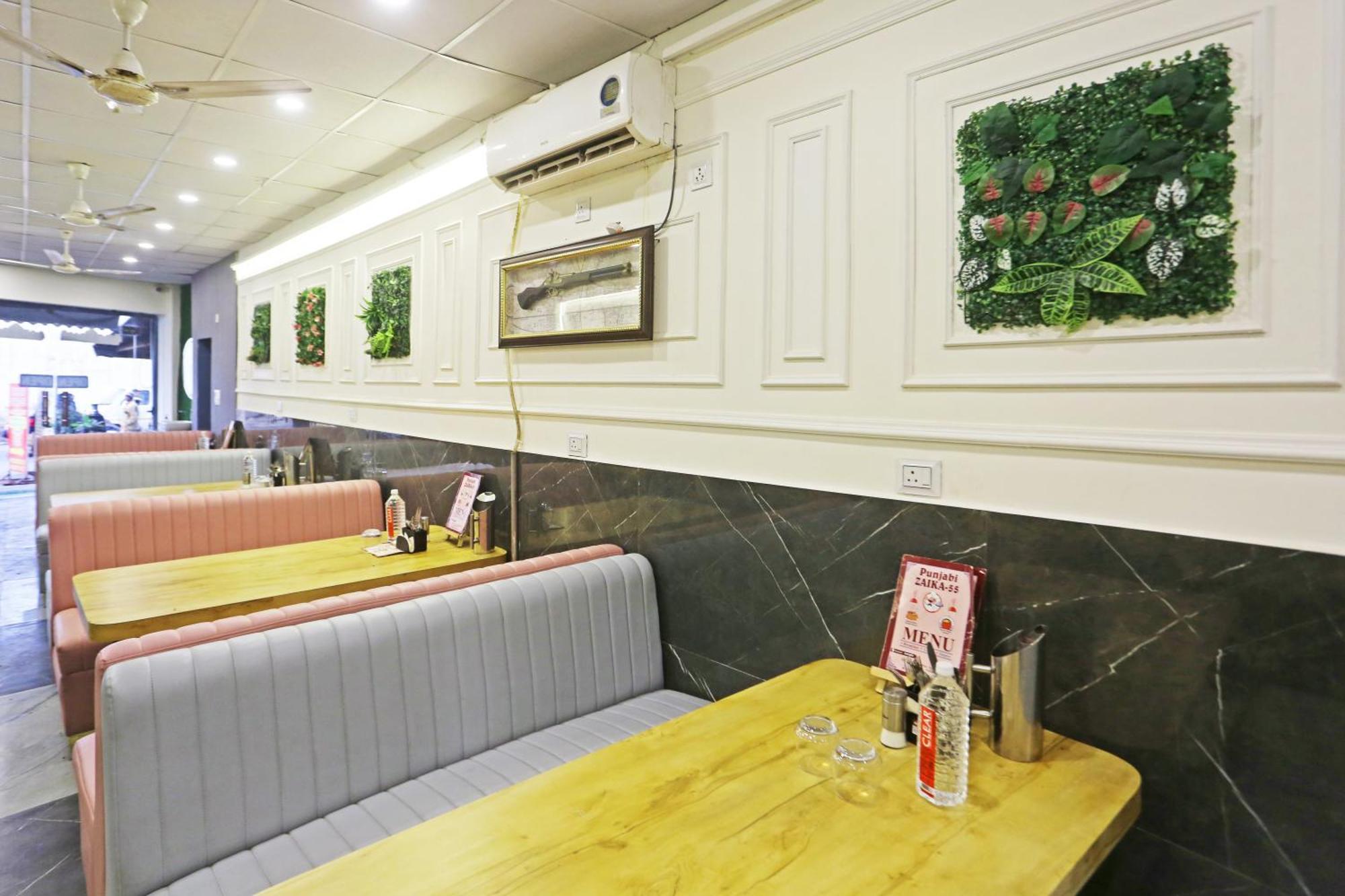 Hotel Aman Imperial Just A Minute Away From New Delhi Railway Station And Connaught Place ภายนอก รูปภาพ
